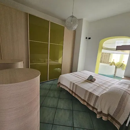 Casa Dariarianna * Ísquia